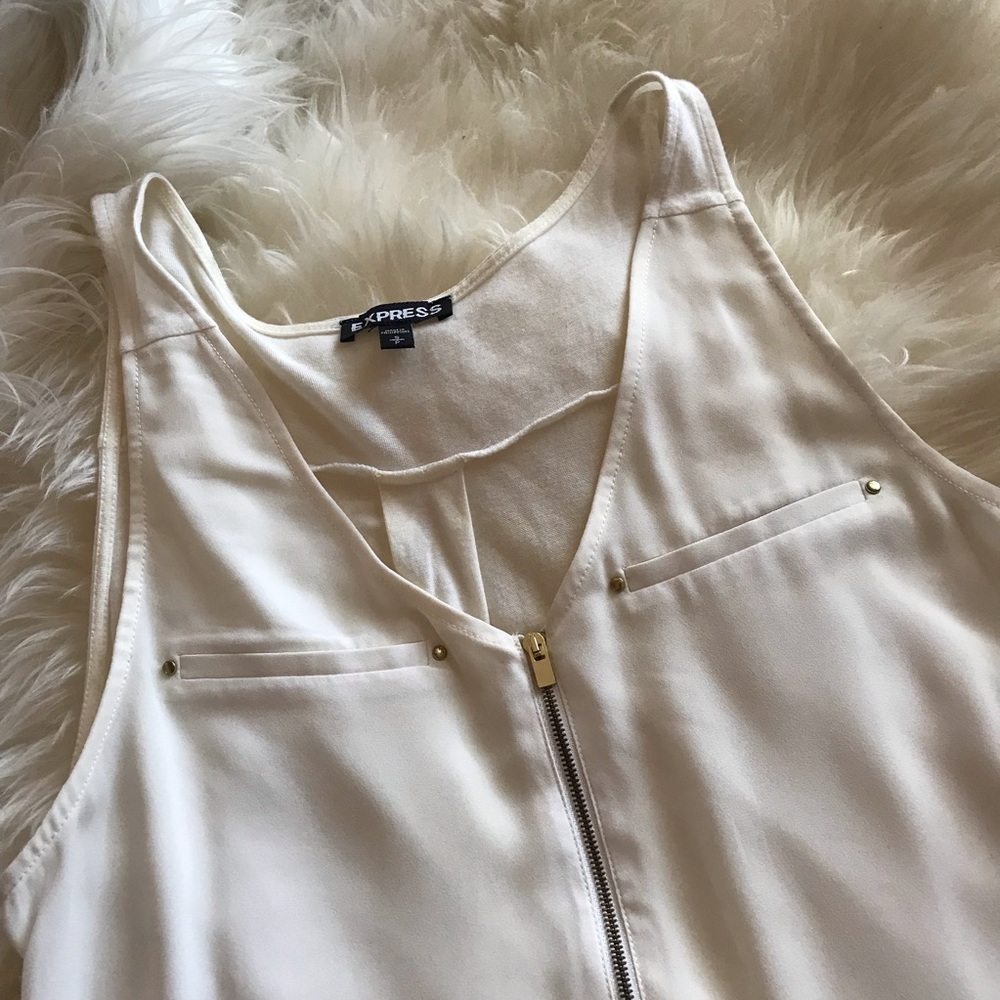 Express Chiffon V-neck Zipper Tank
